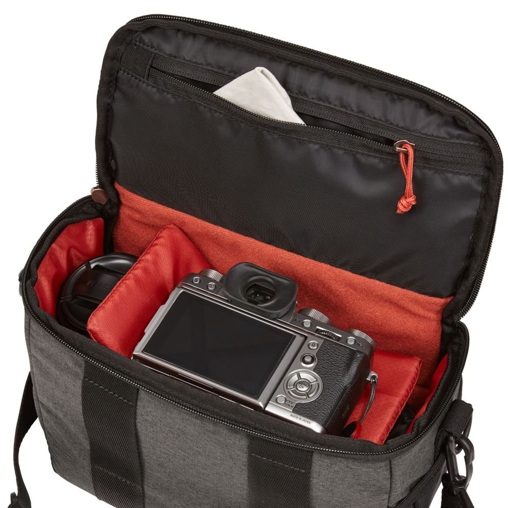 20 Best DSLR Shoulder Camera Bags in USA